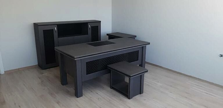 Kapıtoneli makam takımı koltuksuz - Ofis Mobilyaları